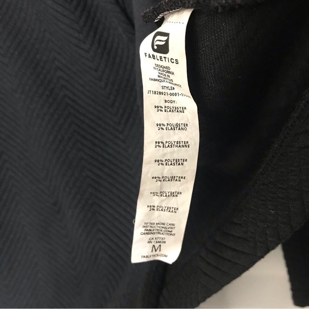Fabletics Size Medium Vanessa Quilted Cardigan Black - Picture 7 of 7